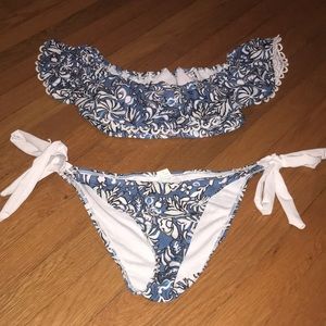 Flowy Off the shoulder floral Bikini